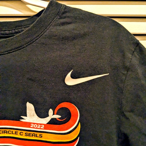 The Nike Tee, Circle C Seals 2022, Men's Size Medium, Black Short Sleeve Swoosh - Picture 3 of 6